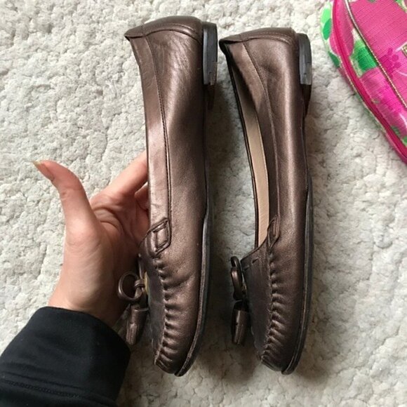 Cole Haan Womens Slip-On Metallic Bronze Leather Izzy Bow Tassel Loafer Sz 10.5 - Picture 4 of 11